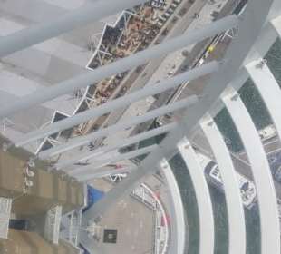 Höhe 155m, nach unten sehend