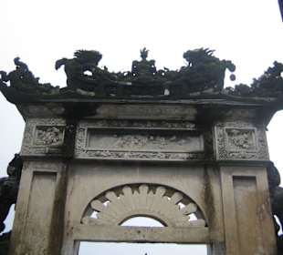 Das ausgearbeitete Oberteil eines Durchgangs.