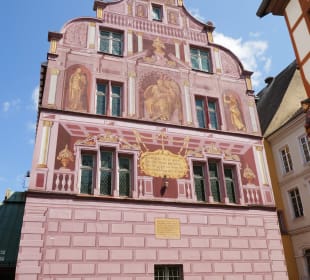 Seitenansicht des Hotel de Ville