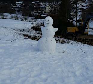 Schneemann gebaut 