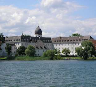 Kloster Frauenwörth