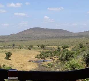 Rhino Valley Lodge