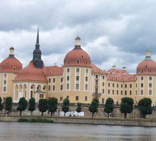 Jagdschloss <oritzburg 