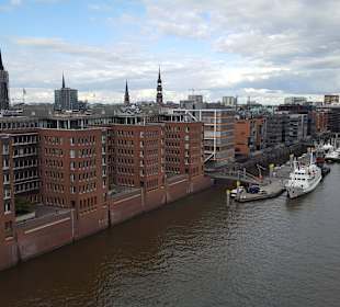 Blick von der Elbphilharmonie 