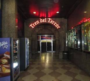 Entrada al tren del terror