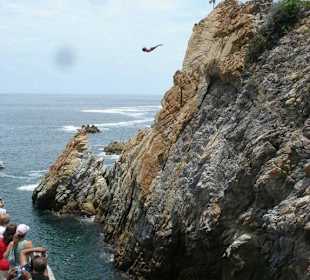 Blick auf Klippenspringer