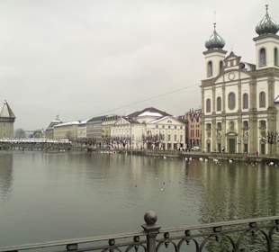 Luzern Innenstadt mit See
