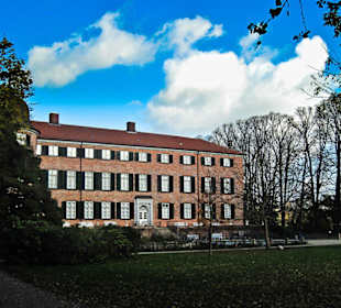 Парк Замка Ойтин. Золотая осень.