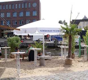 Ein Biergarten auf der "Meile"