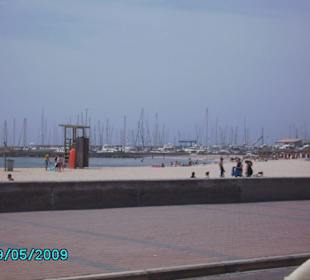 Strand und Hafen von Can Pastilla