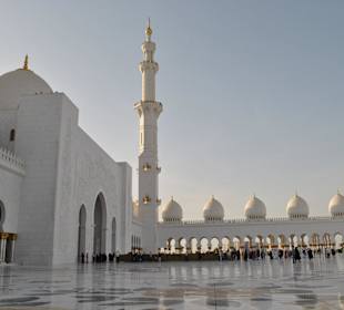 Der gigantische Innenhof