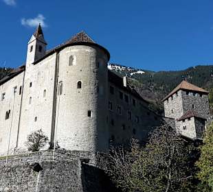 Ausflug nach Schloss Tirol