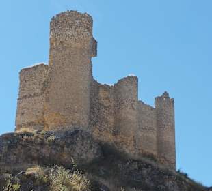 Burg auf Felsen