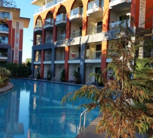 Deluxe Block A