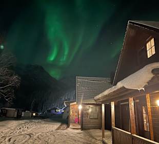 Nordlichter beim Ferienhaus