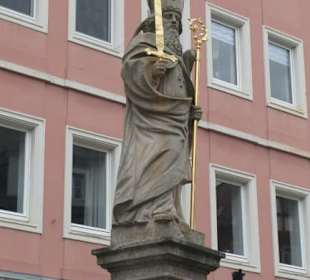 Altstadt Kitzingen: Kiliansbrunnen-Marktbrunnen