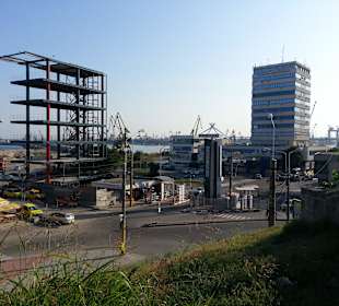 Portul Agigea (from afar)