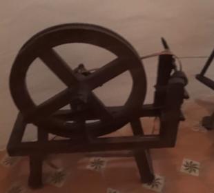 Erdgeschoss - Vertikaler Webstuhl