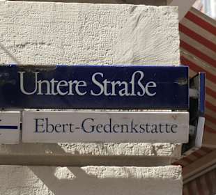Weg zur Friedrich-Ebert-Gedenkstätte