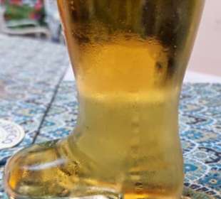 Stiefelbier Vorsicht beim letzten Schluck