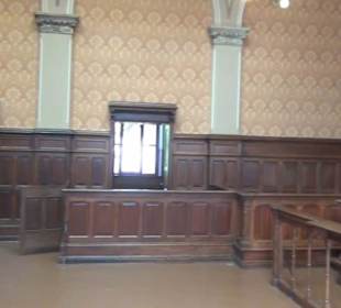 Gericht + Gefängnis - Burgkloster