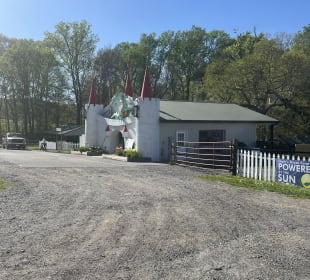 Clark's Elioak Farm