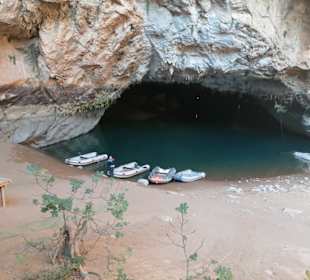 Eingang zum Unterirdischen See in über 1000 m Höhe