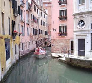 Typische Wassergassen