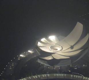 Widok z dachu Marina Bay Hotel