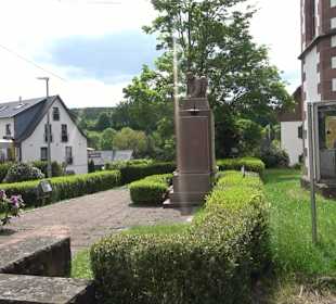 Herz-Jesu-Kirche Lützenhardt