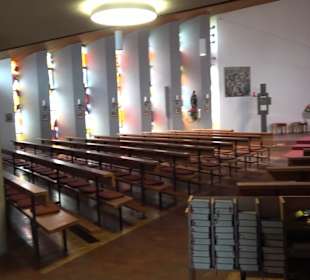 Katholische Kirche St. Elisabeth Sondelfingen