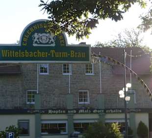 Eingang zum Brauereigasthof Wittelsbacher Turm