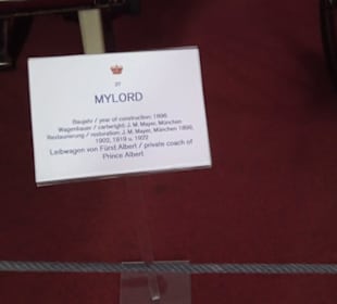 Fürstlicher Marstall