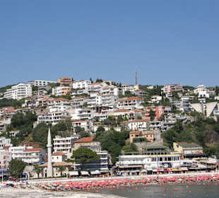 Widok na centrum w Ulcinj i Mała Plaża
