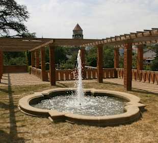 Brunnen im Rosengarten Villa Berg