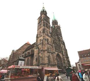 St. Lorenz Außenansicht