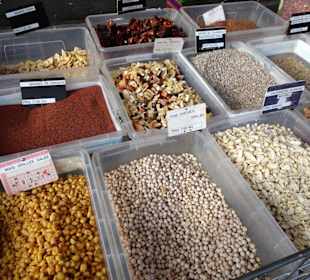 Impressionen vom Marché Cassanyes