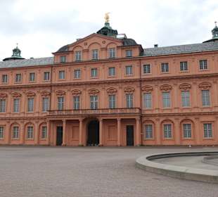 Rückseite vom Residenzschloss von Rastatt