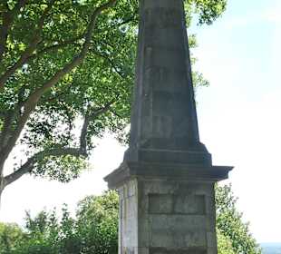 Der Tranchot-Obelisk auf dem Lousberg