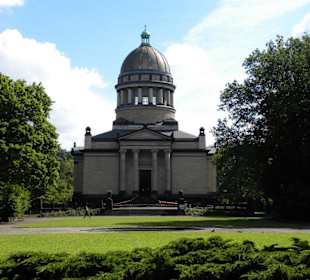 Schloss Georgium Mausoleum