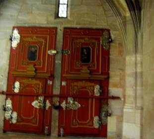 Schaut Euch mal diese Türen an