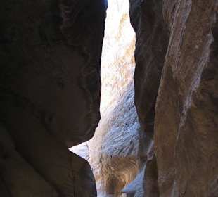 Spacer po Mieście Wykutym w Skale - Petra