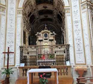 Blick auf den Hauptaltar der Chiesa dell'Inviolata