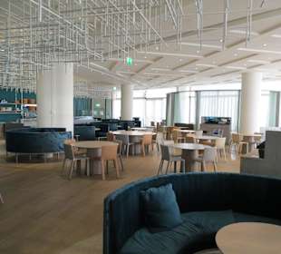 Restaurant am frühen Morgen