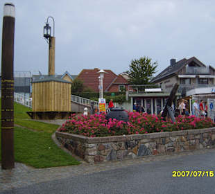 Am Museumshafen bei der "Stöpe"!