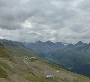Blick von der Bergstation Jakobshorn-Bahn ca.2560m
