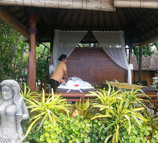 Massagen an der Promenade