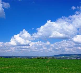 Entlang der romantischen Burgenstraße Fränkischen Schweiz