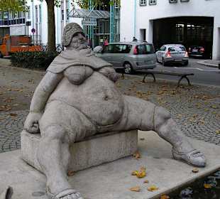 Extravagantní socha