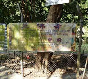 Infomacja przy wejściu